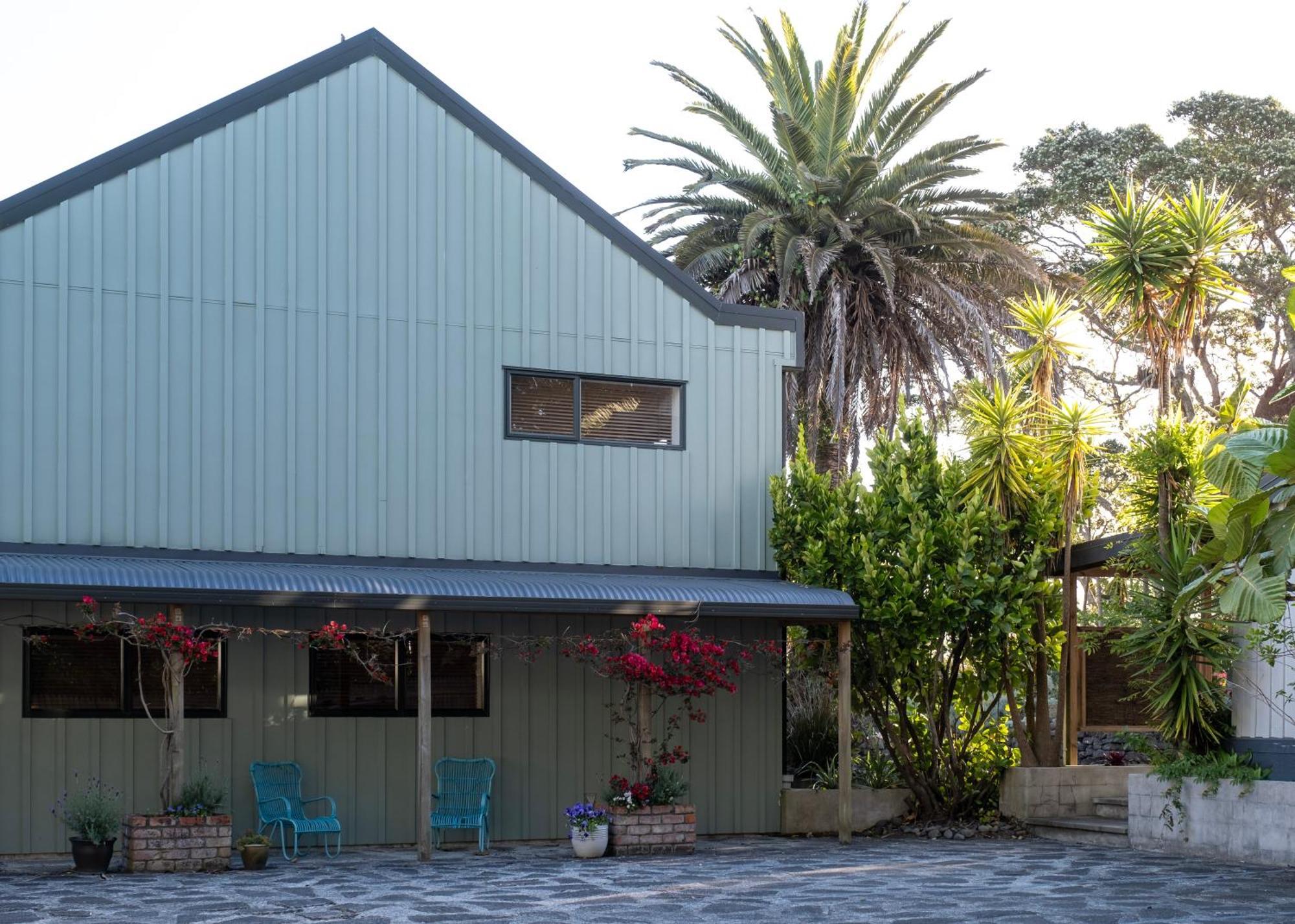 Bow Street Apartments & Cottage Raglan Esterno foto