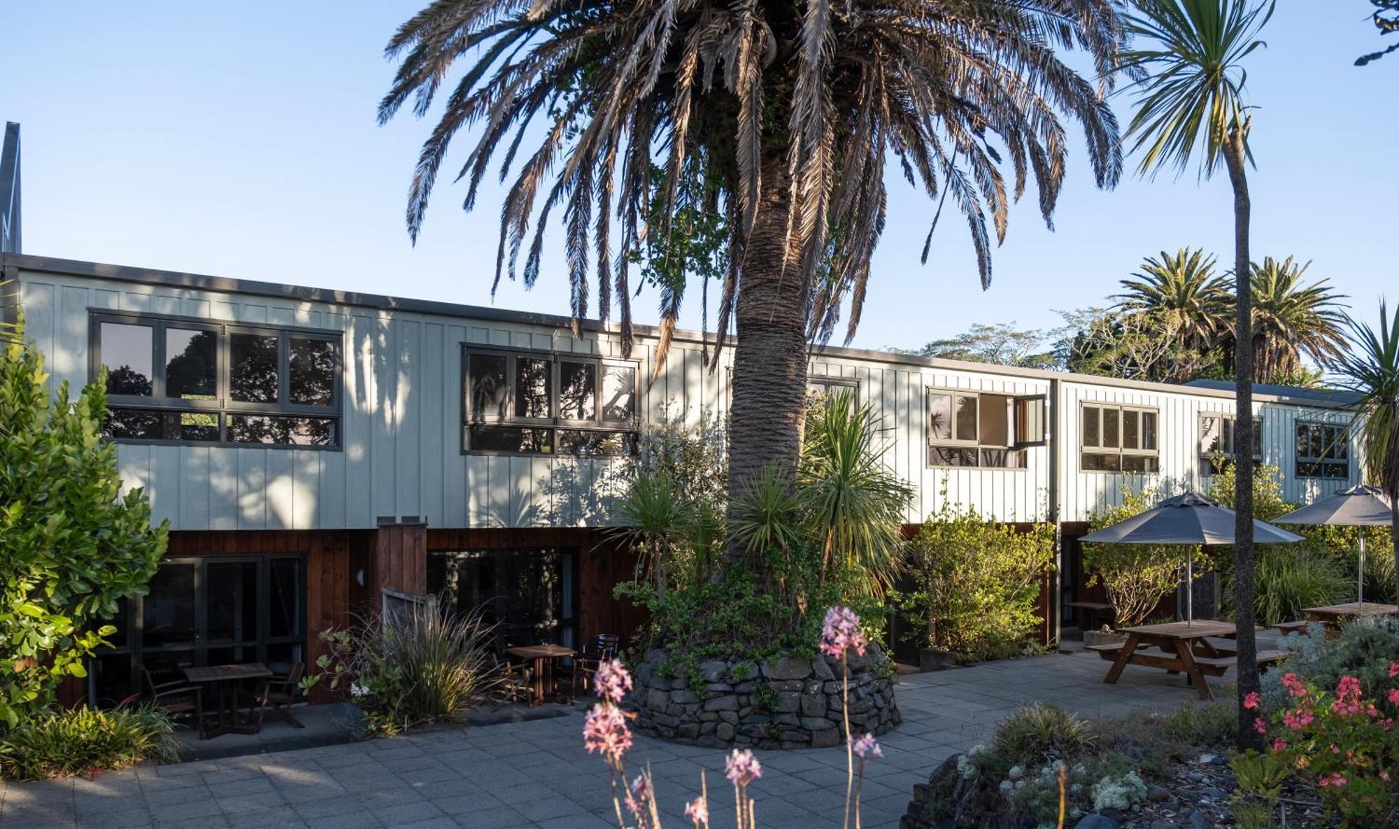 Bow Street Apartments & Cottage Raglan Esterno foto