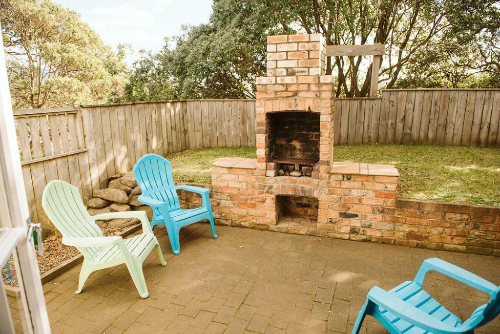 Bow Street Apartments & Cottage Raglan Esterno foto